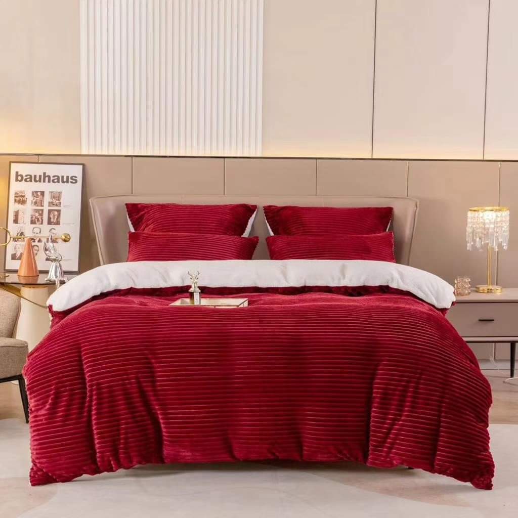Ribbed Flannel Comforter Set
