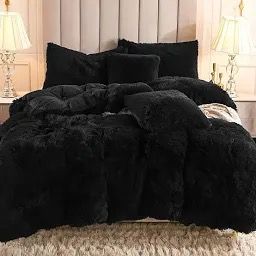 Fluffy bedding set