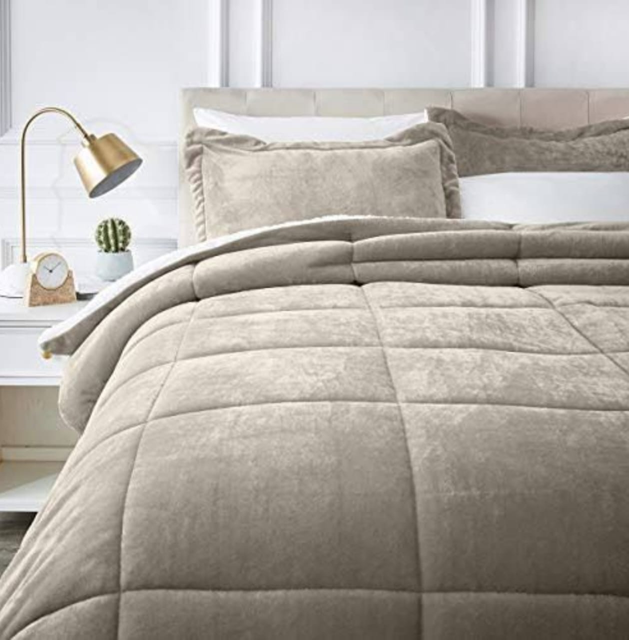 Velvet Fleece Sherpa Comforters