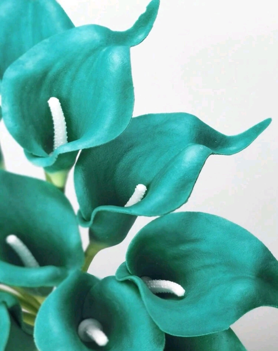 Artificial calla lily