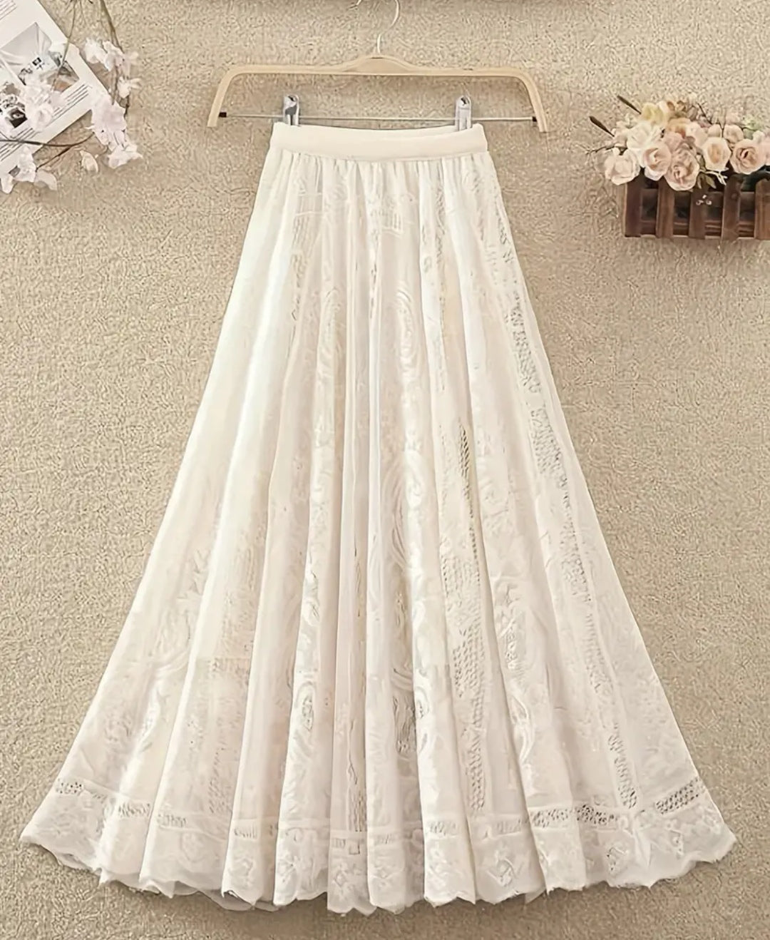 A-line skirt with lace