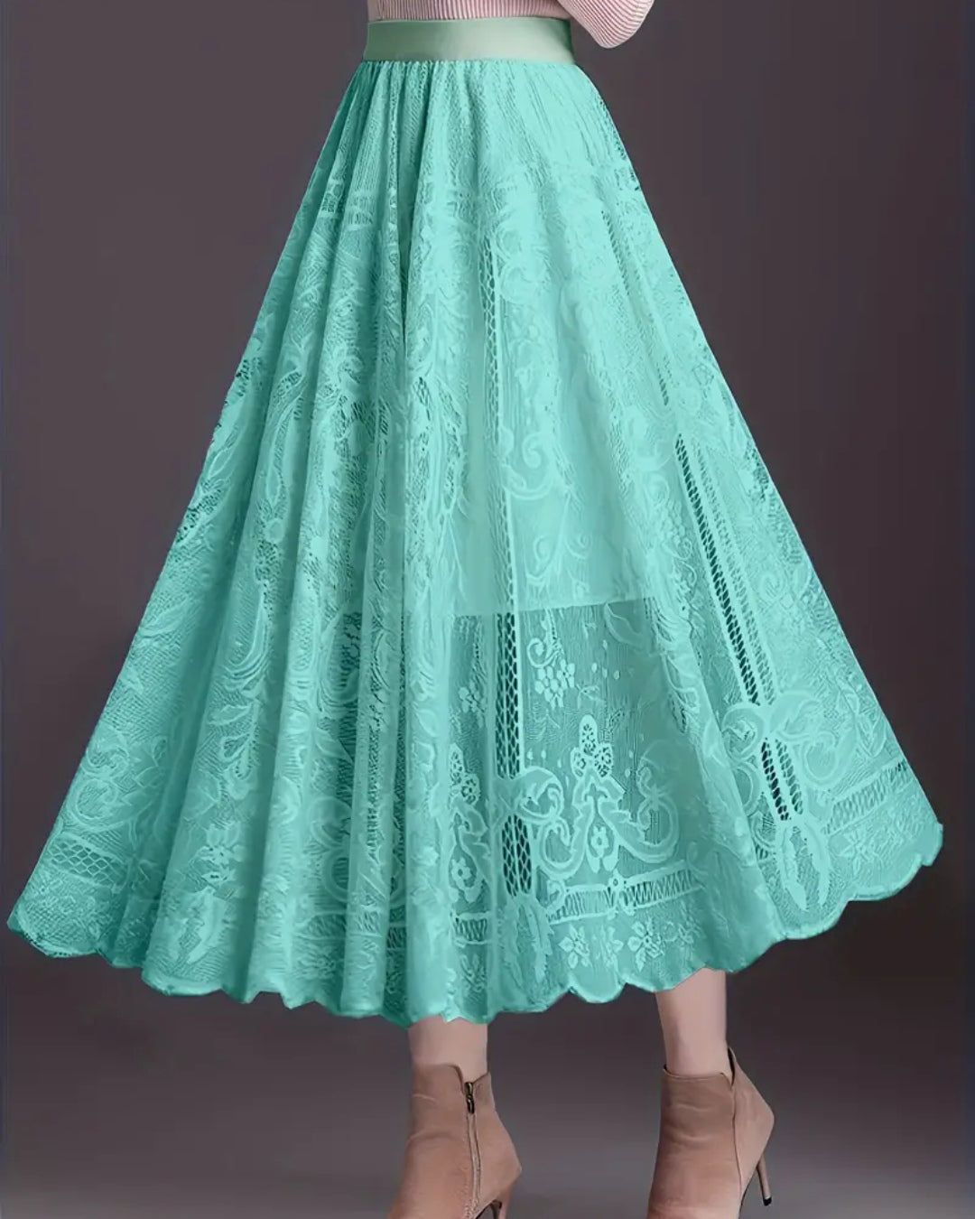 A-line skirt with lace