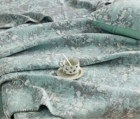 100% Cotton 3-Layer Gauze Summer Cooling Quilt | Breathable Jacquard Bed Cover | Single, Three Quarter & Double