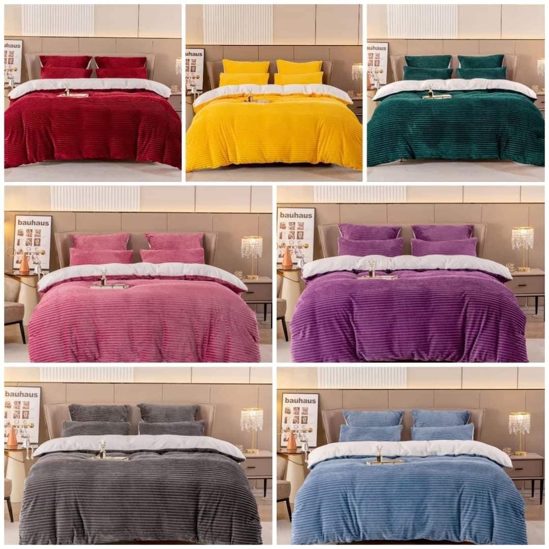 Stripey Sherpa Comforter Set – 5 Piece (Queen Size)