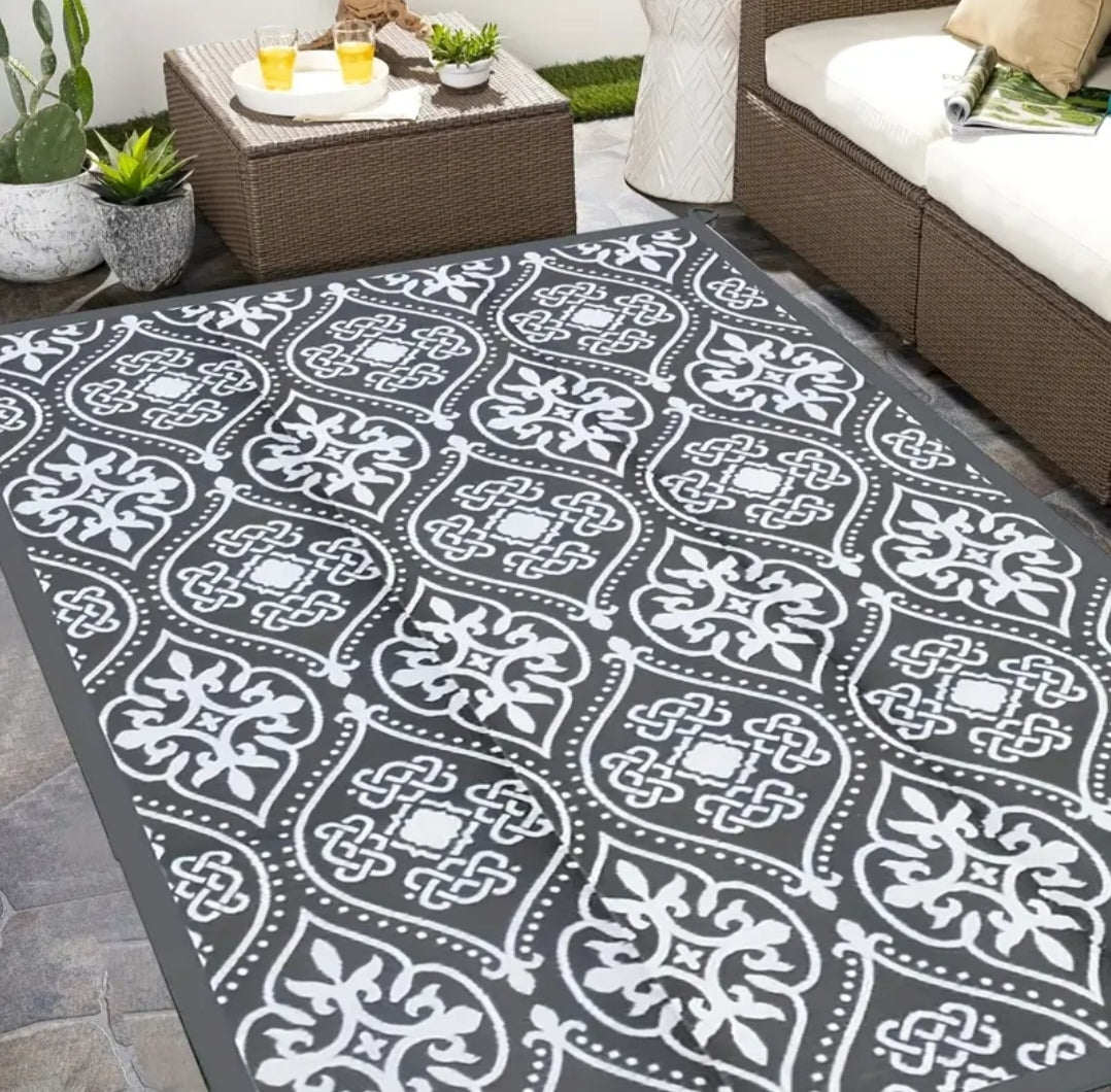 Terrace or outdoor rug