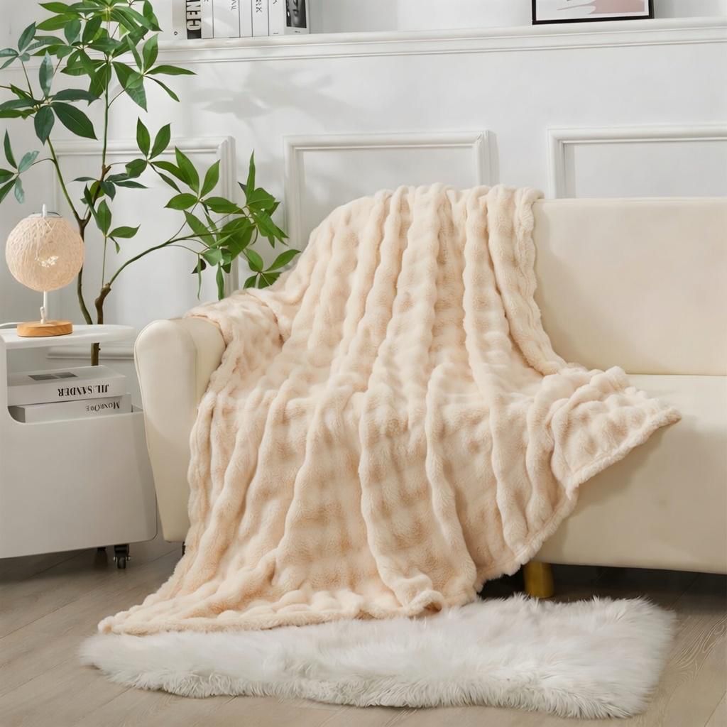 Luxury Flannel Throw Blanket – Ultra Soft Plush Sofa & Bed Throw (180 × 210 cm) – Available in 12 Colours