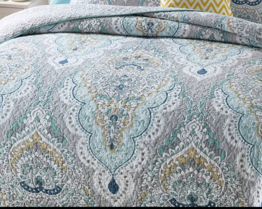 Aqua Paisley 90% Cotton Quilted Comforter Set