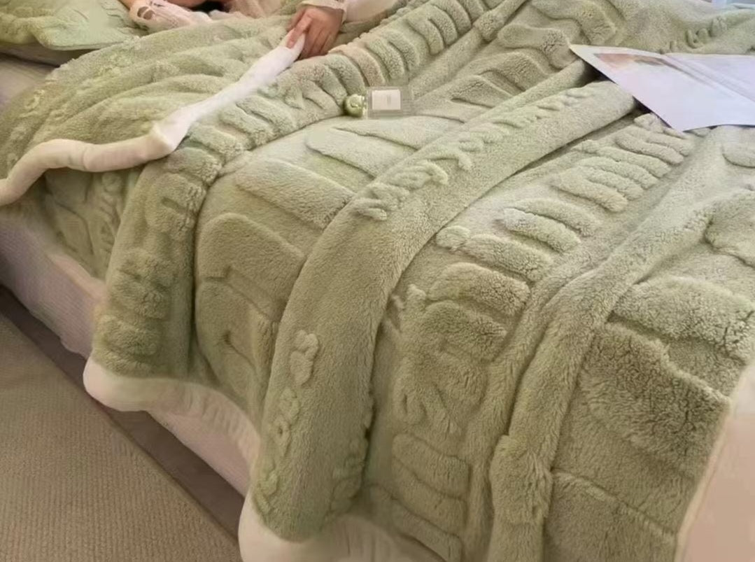 Shaggy stripe blanket